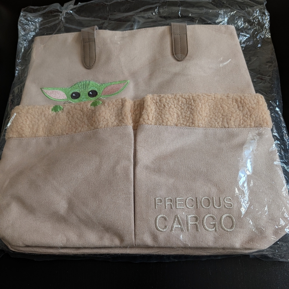Loungefly Baby Yoda Precious Cargo Shoulder Bag